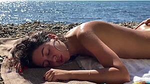 ฉาก#1 สำหรับวิดีโอ: Kiss and anal sex with stepsis after massage on the sand