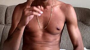 Scen#4 för video: Solo pleasure: big dick and cum explosion