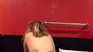 مشهد#1 للفيديو: Deputado's daughter caught cheating with her stepmother in hotel